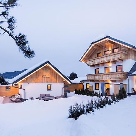 Pistenblick Alpin Sankt Margarethen im Lungau Esterno foto